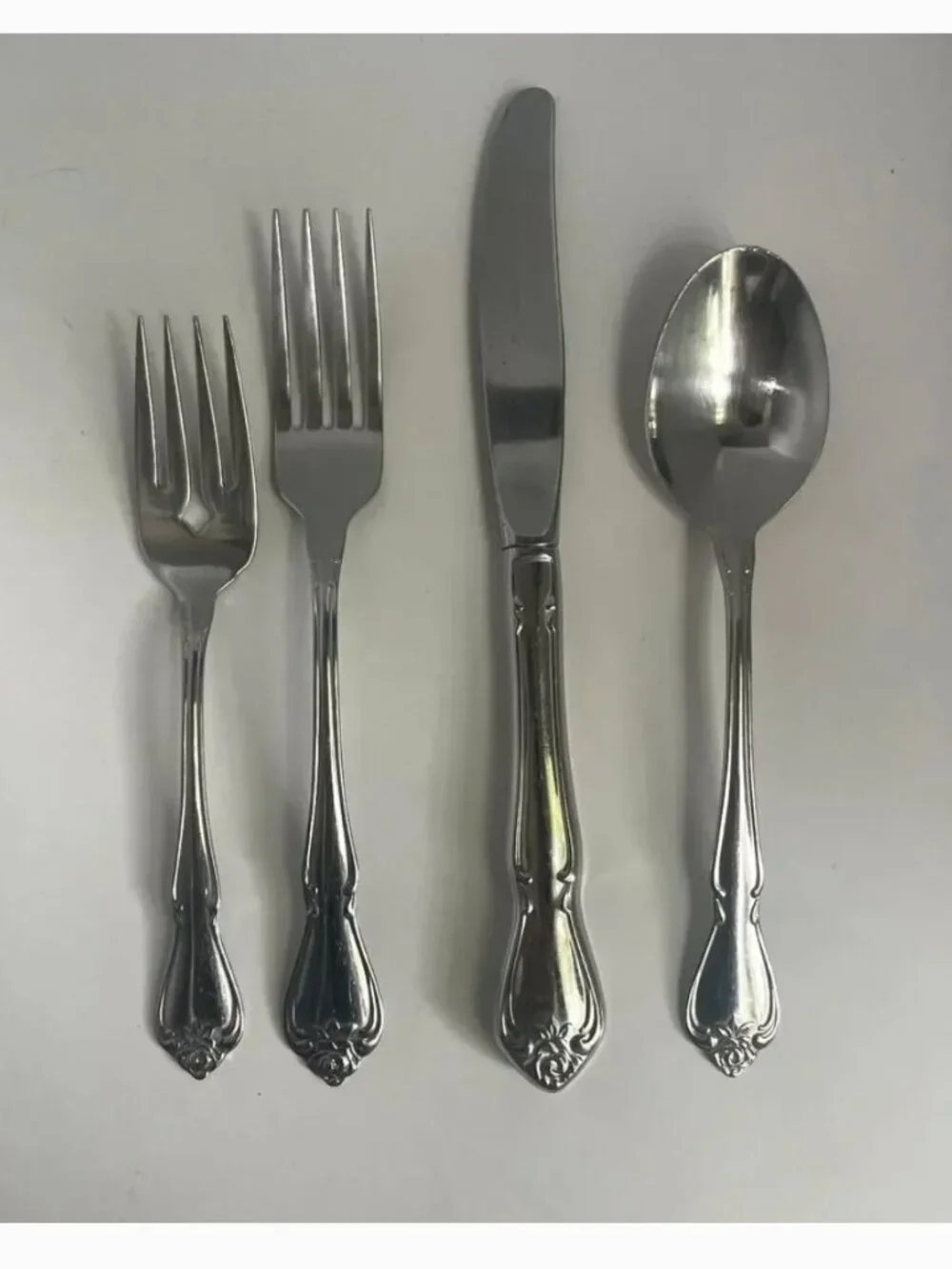 FOR @jackiemontoya4 Piece Set Arbor Rose-True Rose (Stainless) by ONEIDA SILVER